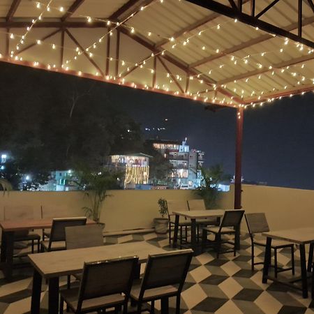 Hotel Hostel Vimal Ganga Rišikéš Exteriér fotografie